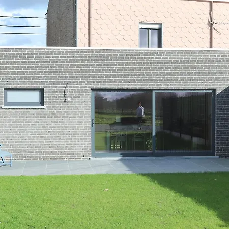 בית נופש Chez Jeannine Et Yvo Comines-Warneton