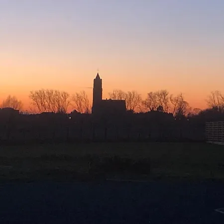 Chez Jeannine Et Yvo Hébergement de vacances *